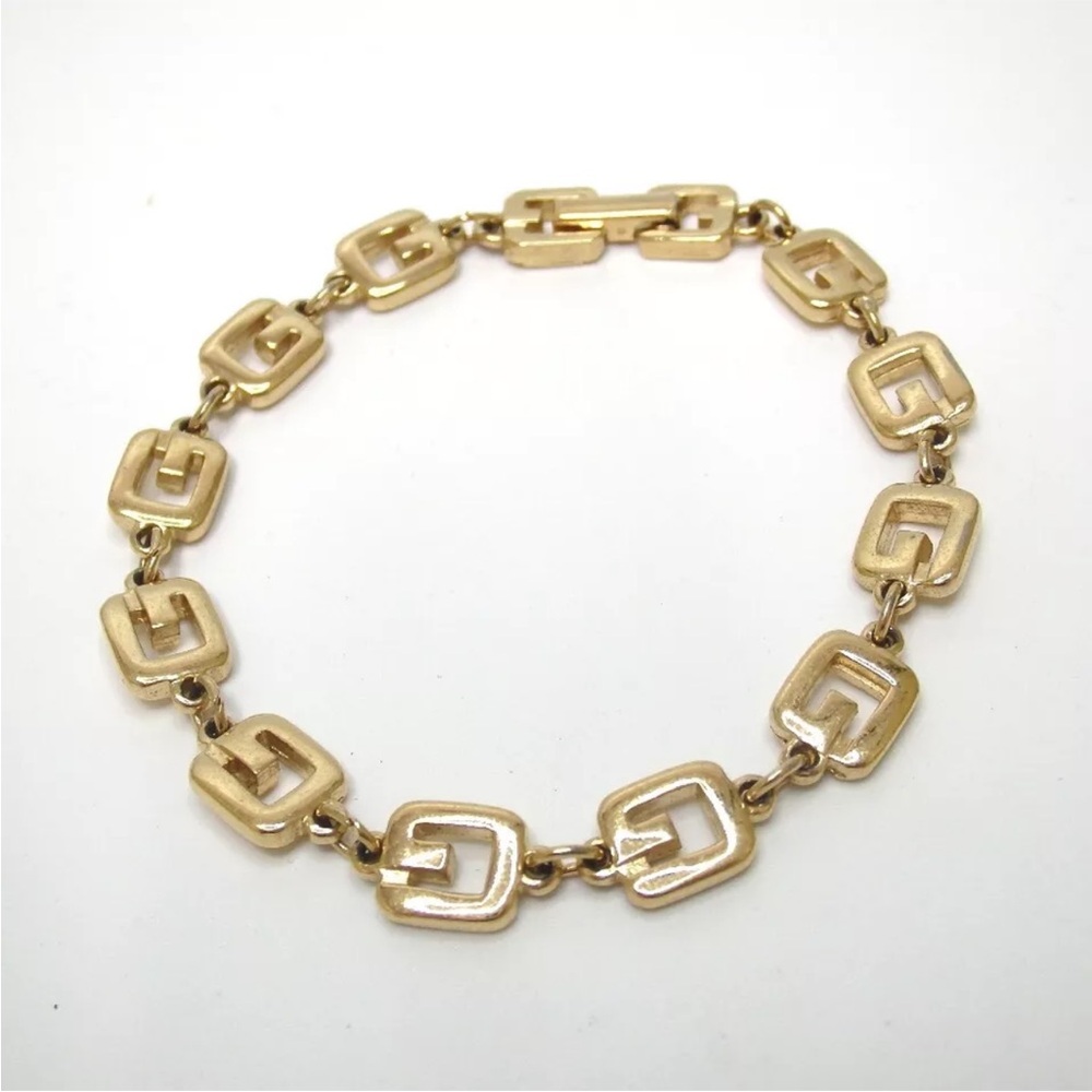 AUTH Givenchy Bracelet Gold